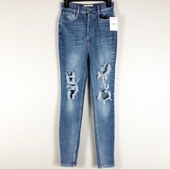 NWT Free People Phoenix Distressed Skinny Jeans - Picture 2 of 4